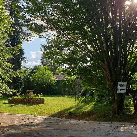 De Passage Chez Lili Poligny (Jura)
